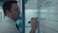 A still from The Accountant (Image via YouTube/Warner Bros. UK & Ireland)